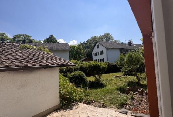 EG 4,5 Zimmer Wohnung mit großem Garten in bester Lage in Staufen